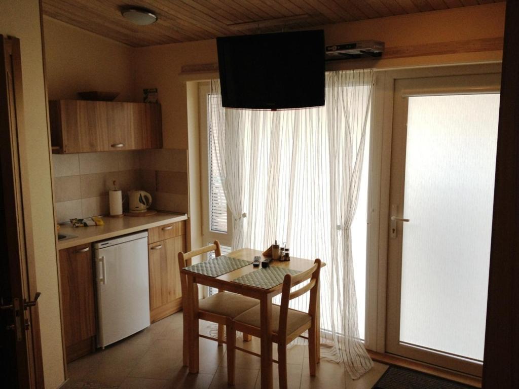 Molo Uzeiga Inn Klaipėda Exterior foto